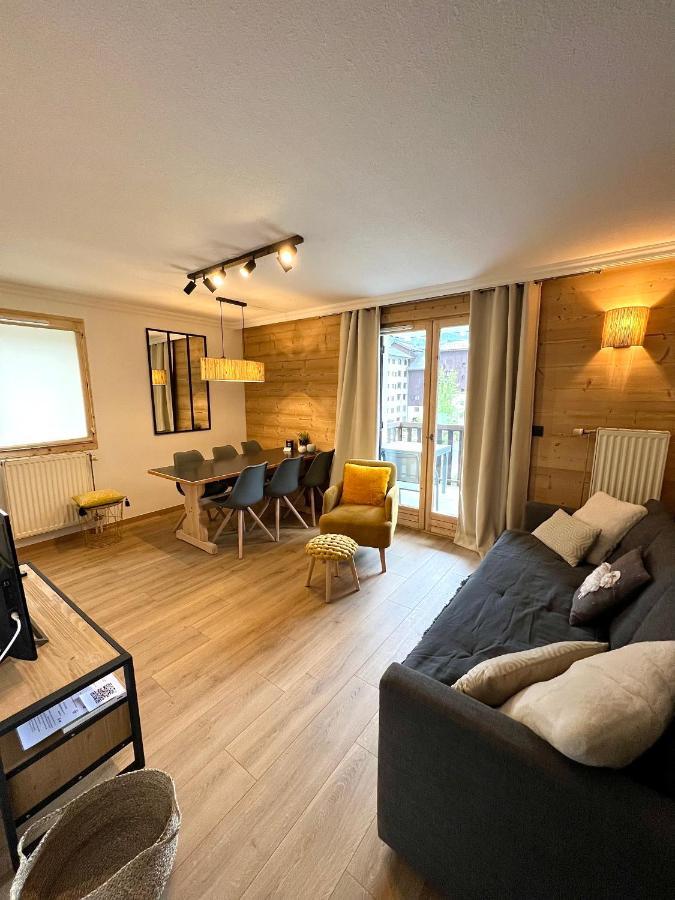 Mont Blanc 25, Vue Mont Blanc, Balcon, Parking Apartamento